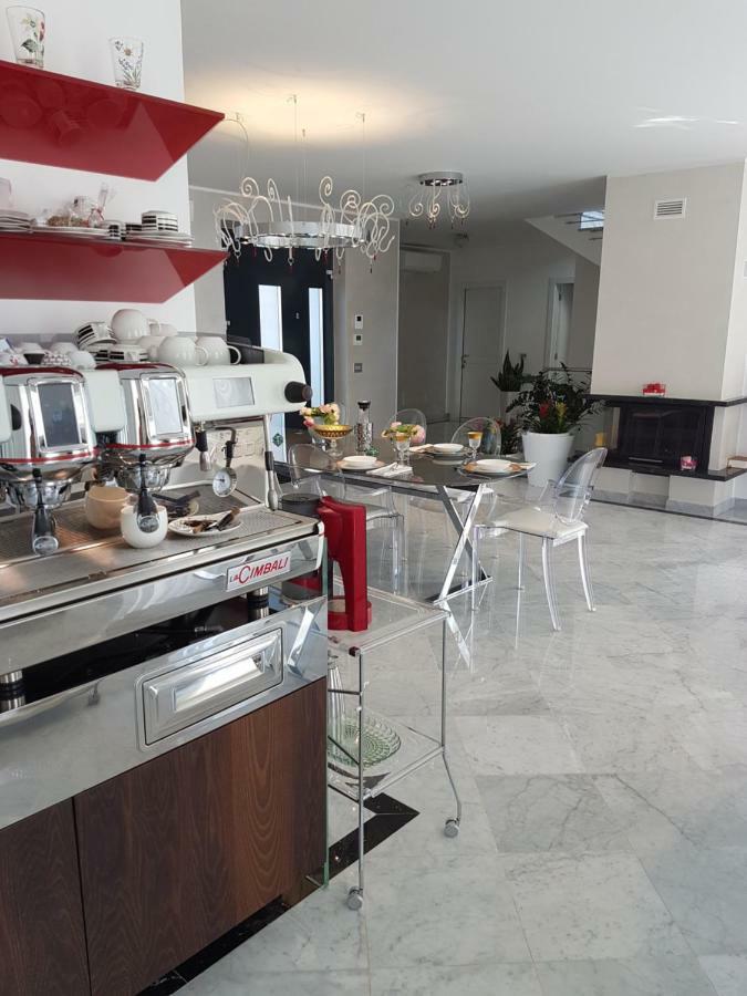 Residenza Delle Grazie Bed & Breakfast Cossignano Exterior photo